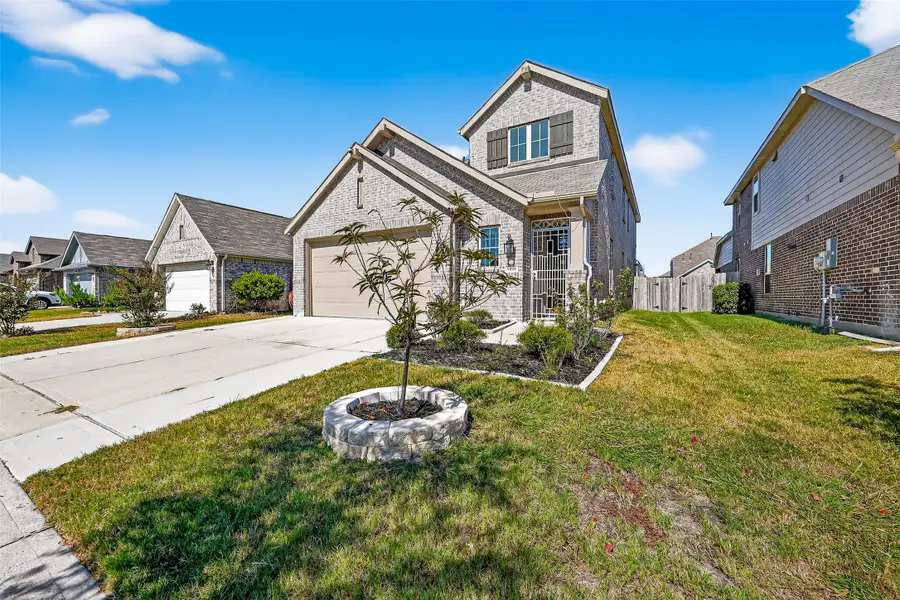 5018 Chestnut Orchard Drive, Houston, TX 77066 - Image #2