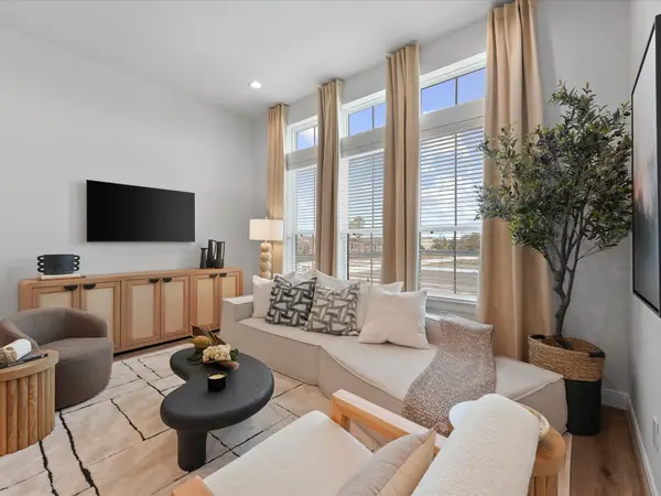 9221 Washington Heights Street, Houston, TX 77063