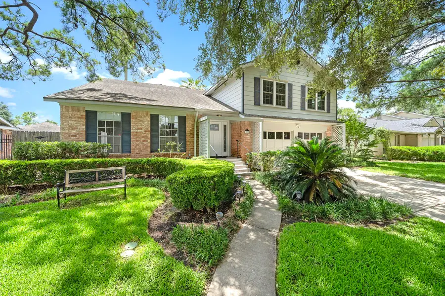 12239 Monticeto Lane, Meadows Place, TX 77477 - Image #2