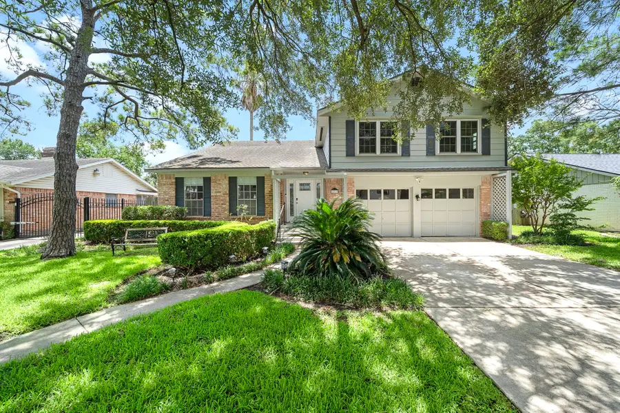 12239 Monticeto Lane, Meadows Place, TX 77477 - Image #3
