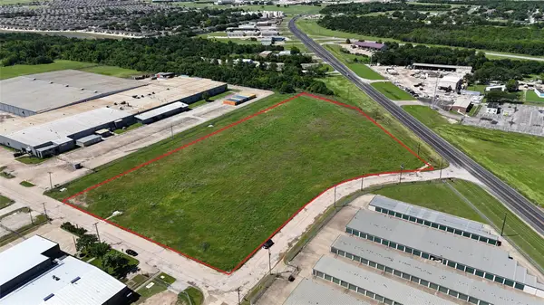 1401 Jack Mckay Boulevard, Ennis, TX 75119