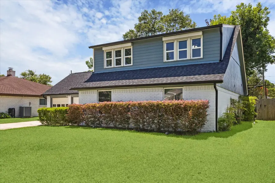 813 W Galveston Street, League City, TX 77573 - Image #2