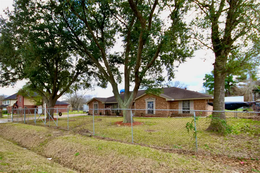 8410 Saylynn Lane, Houston, TX 77075 - Image #2