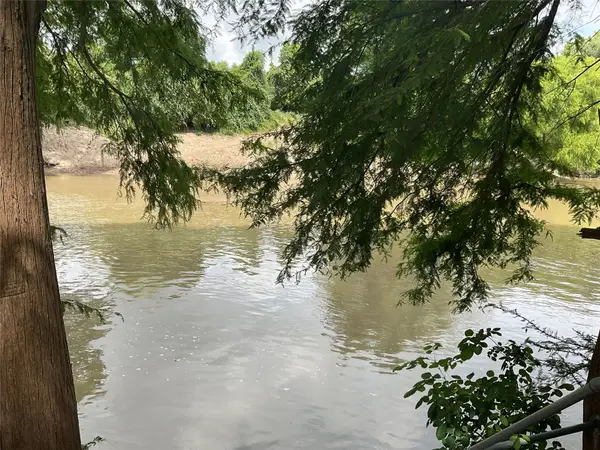 17377 Highway 87 N, Victoria, TX 77976