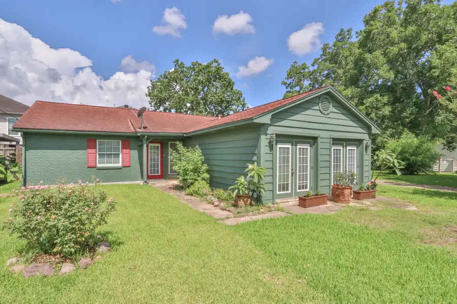 434 Lakeside Drive, Kemah, TX 77565 - Image #3