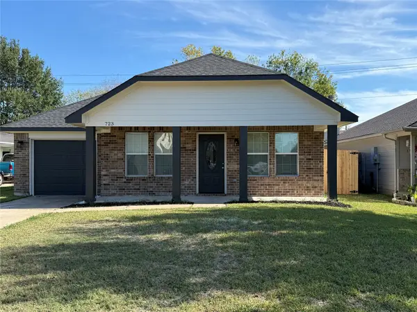 723 Seabourne Meadows Drive, Rosenberg, TX 77471