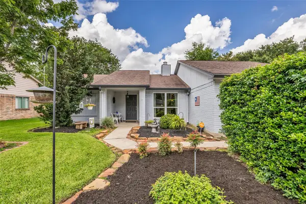17314 Chapel Pine Street, Spring, TX 77379