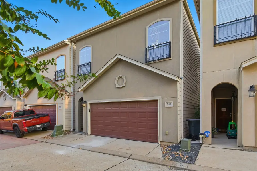 901 Mckinney Park Lane, Houston, TX 77003 - #3