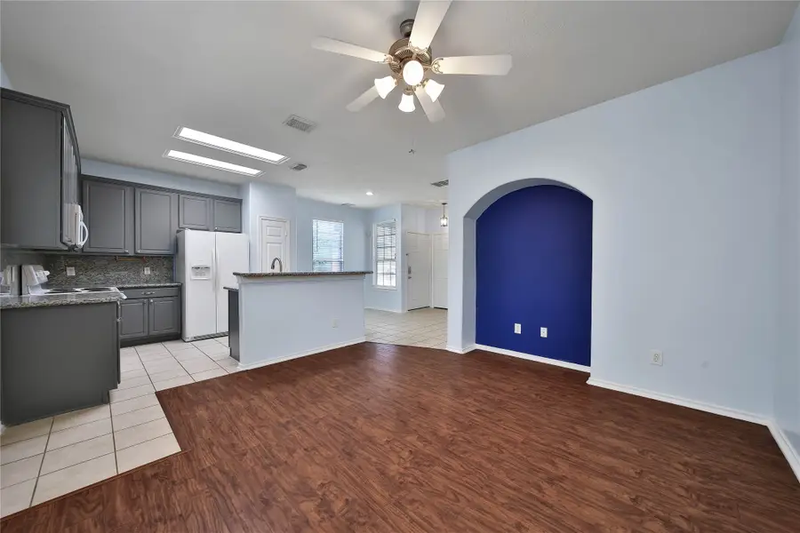 483 Folk Crest Lane, Dickinson, TX 77539 - #3