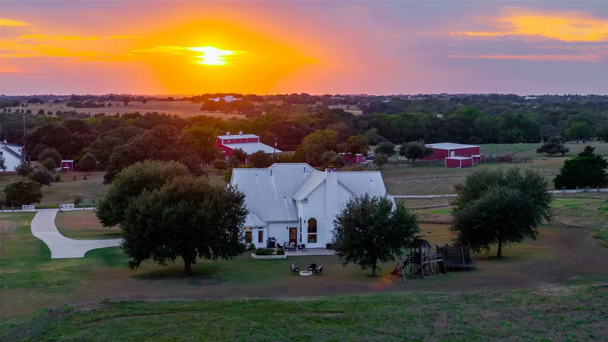 5800 Cedar Hill Road, Brenham, TX 77833 - Image #1