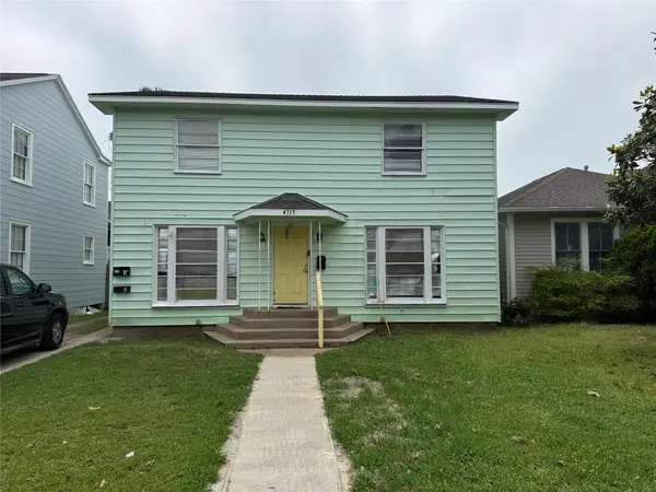 4715 Avenue R 1/2, Galveston, TX 77551