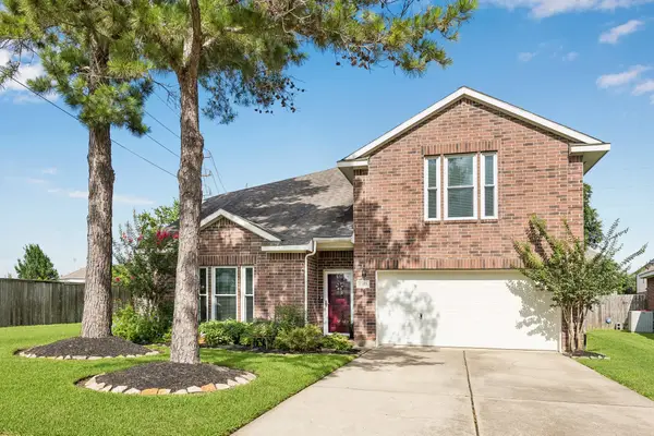 14403 Chestnut Falls Drive, Cypress, TX 77433