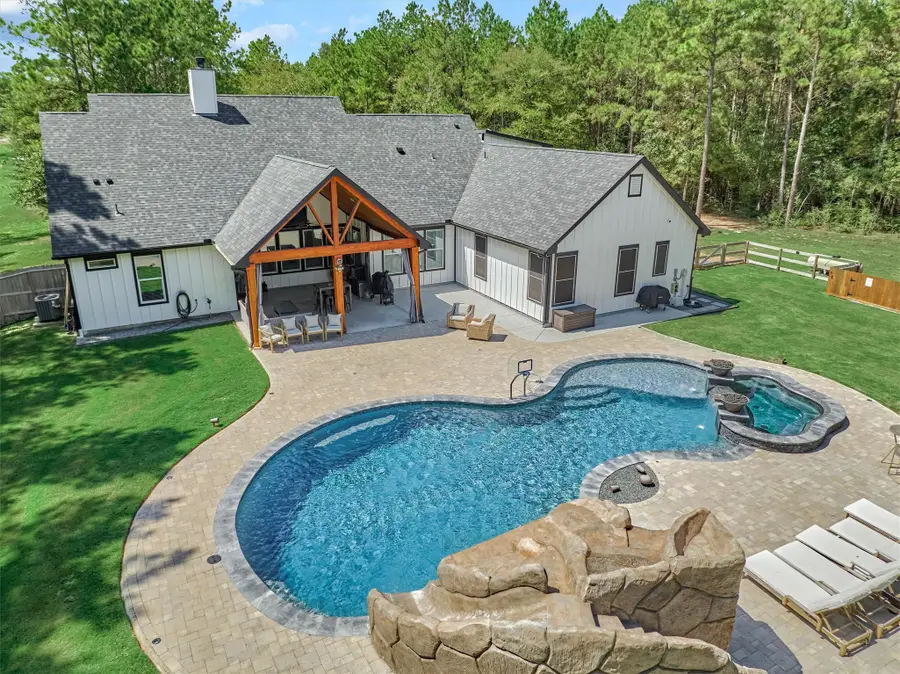 17663 Spur Court, Waller, TX 77484 - Image #2