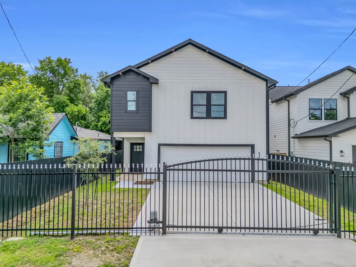 8136 Chateau Street, Houston, TX 77028 - #1