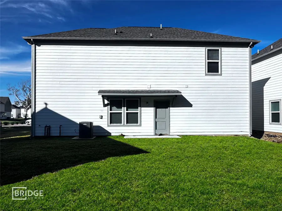 118 Pecan Lane, Lake Jackson, TX 77566 - Image #2