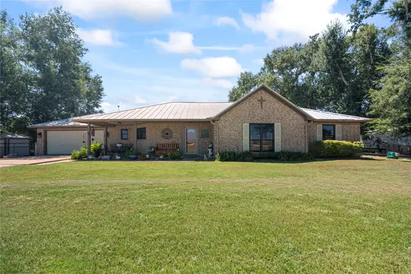 38973 Addie Gee Road, Hempstead, TX 77445
