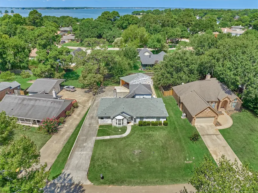9749 E Shore Drive, Willis, TX 77318 - #3