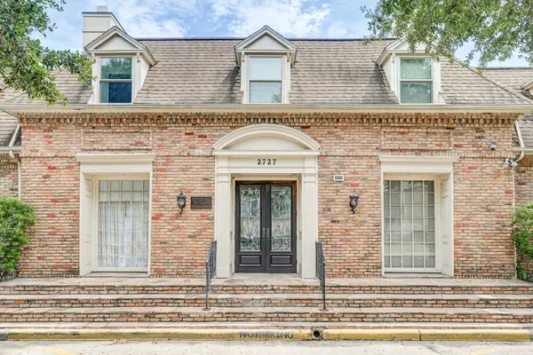 2727 Briarhurst Drive #25, Houston, TX 77057
