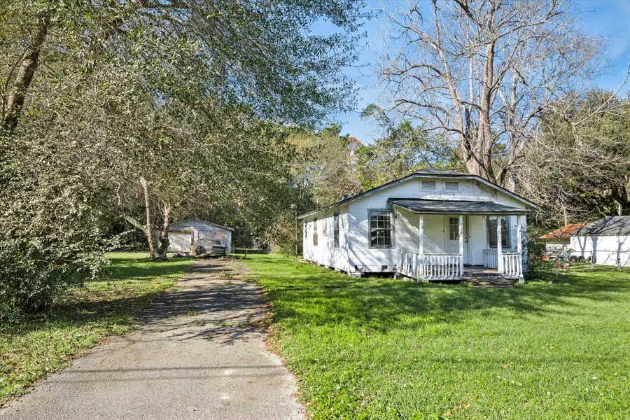 608 Hospital Street, Tomball, TX 77375 - Image #2