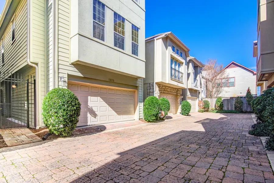 5976 Kansas Street, Houston, TX 77007 - Image #2