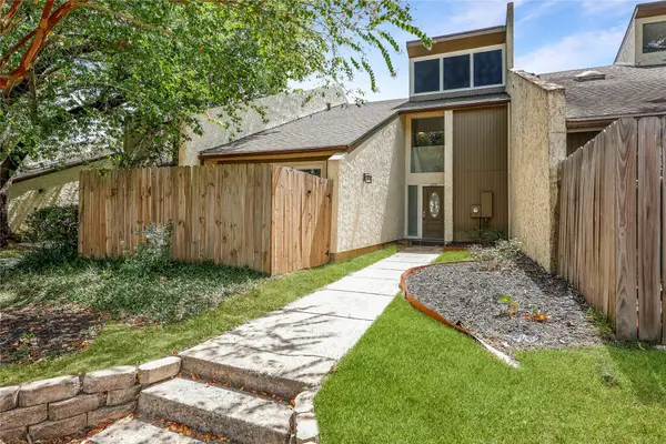 12239 Glenview Drive, Montgomery, TX 77356