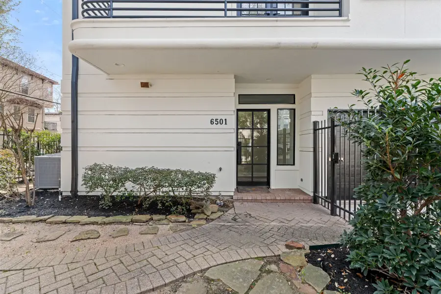 6501 Rodrigo Street, Houston, TX 77007 - #3