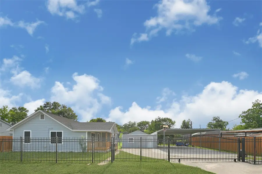 6825 Appleton Street, Houston, TX 77022 - Image #3