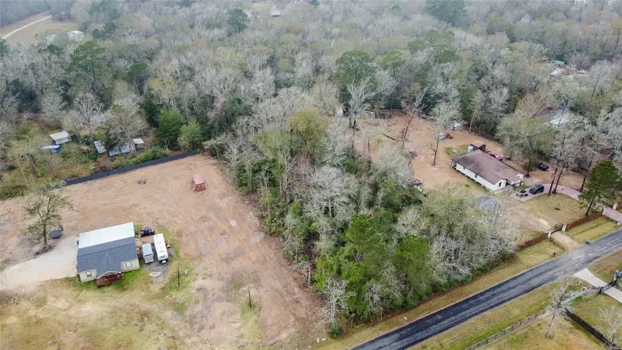 903 Harold Street, Dayton, TX 77535 - Image #3