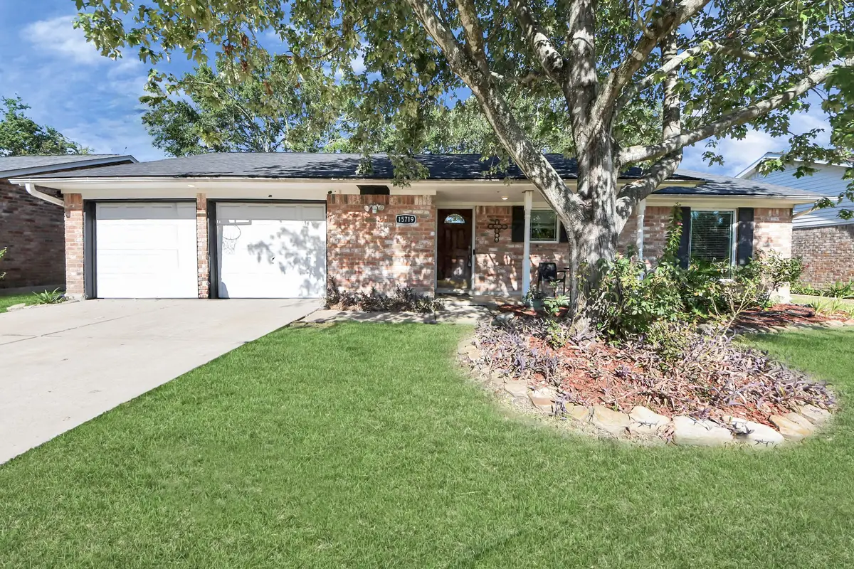 15719 Bougainvilla Lane, Friendswood, TX 77546 - Image #1