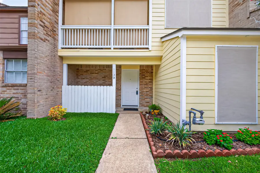 113 Normal Park Drive #B, Huntsville, TX 77320 - #2