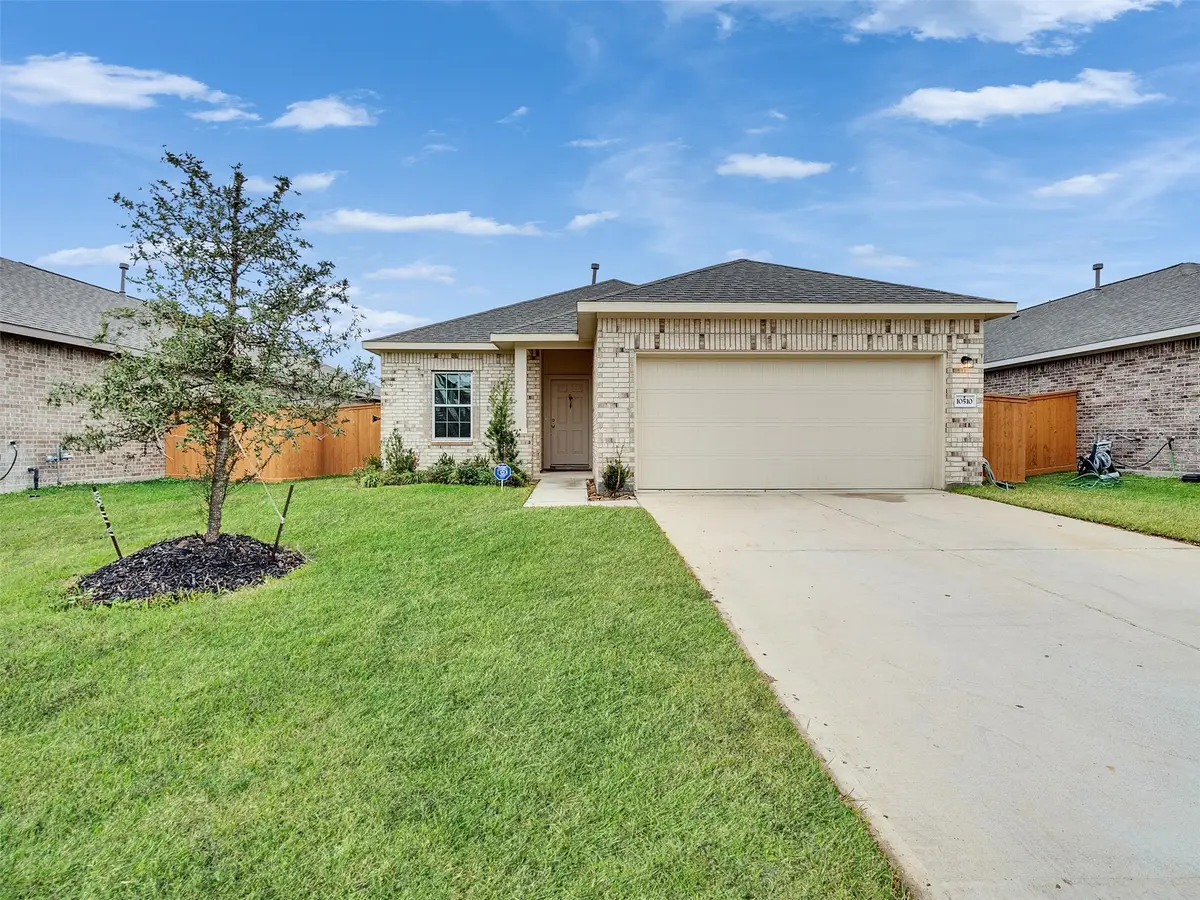 10510 Watershed Drive, Rosharon, TX 77583 - Image #1