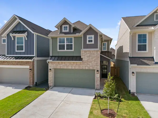 10110 Palm Springs Place, Manvel, TX 77583