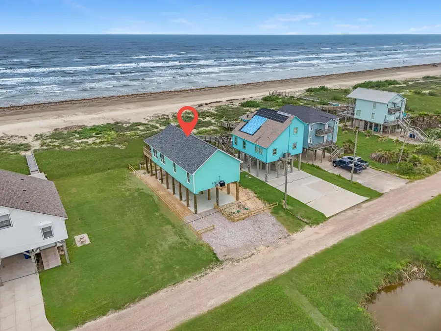 4723 Bluewater Drive, Freeport, TX 77541 - Image #2