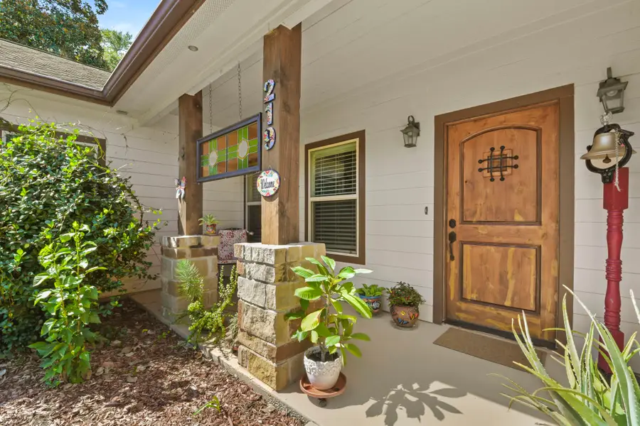 219 E Pine Avenue, Coldspring, TX 77331 - Image #2