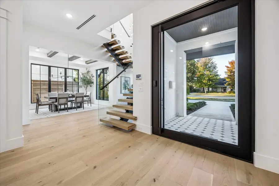 431 W 30th Street, Houston, TX 77018 - #2