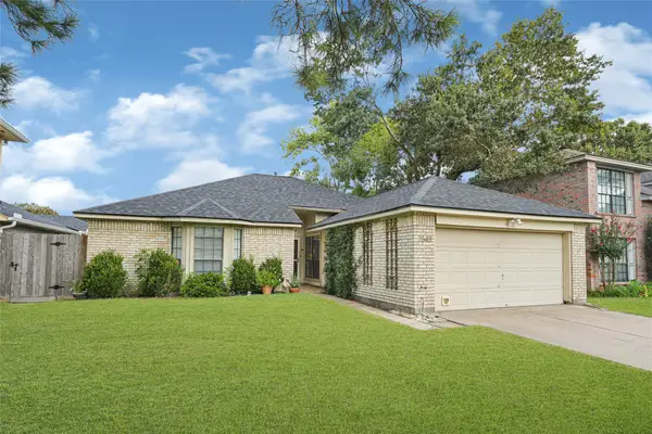 7643 Ashton Drive, Houston, TX 77095