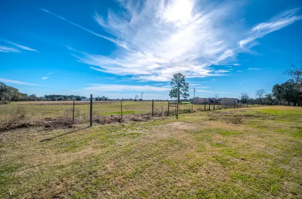 10151 Pless Road, Cat Spring, TX 78933