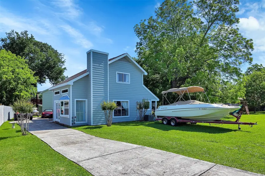 10496 Summit Drive, Willis, TX 77318 - #2