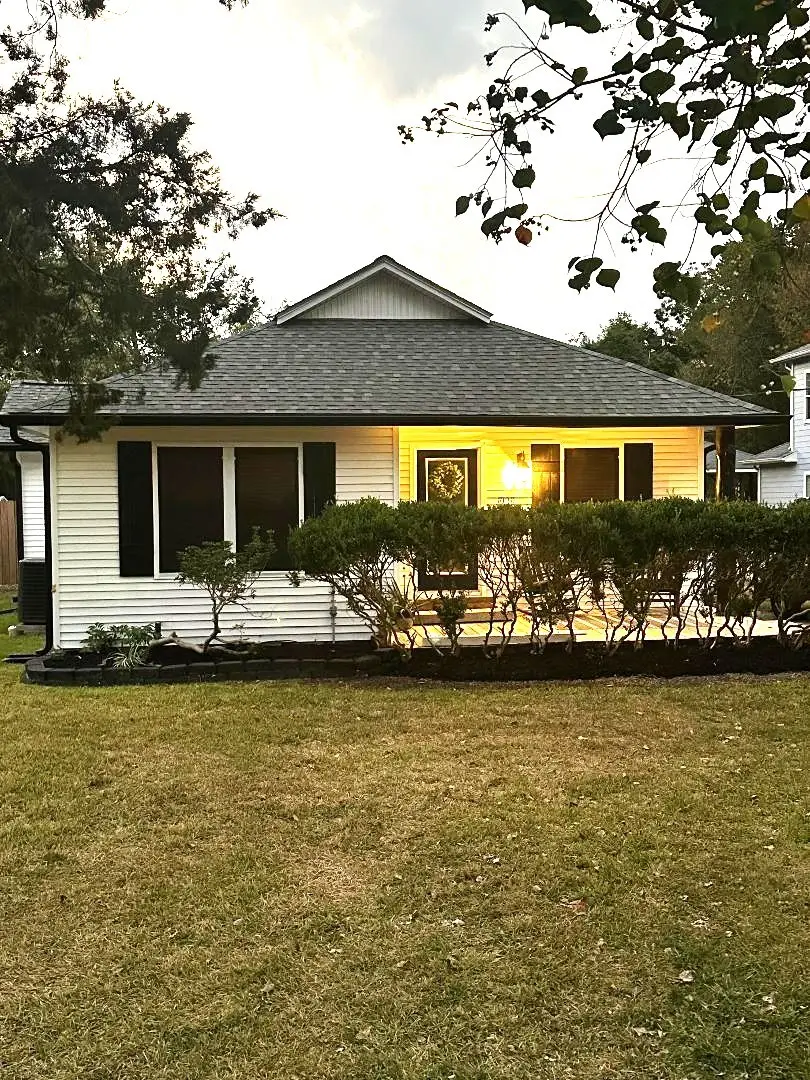 1020 S Booth Lane, Alvin, TX 77511 - Image #1