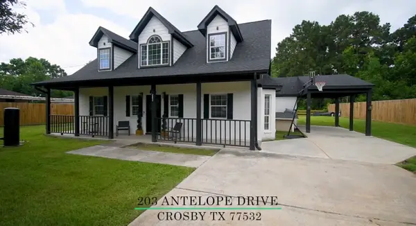 203 Antelope Drive, Crosby, TX 77532