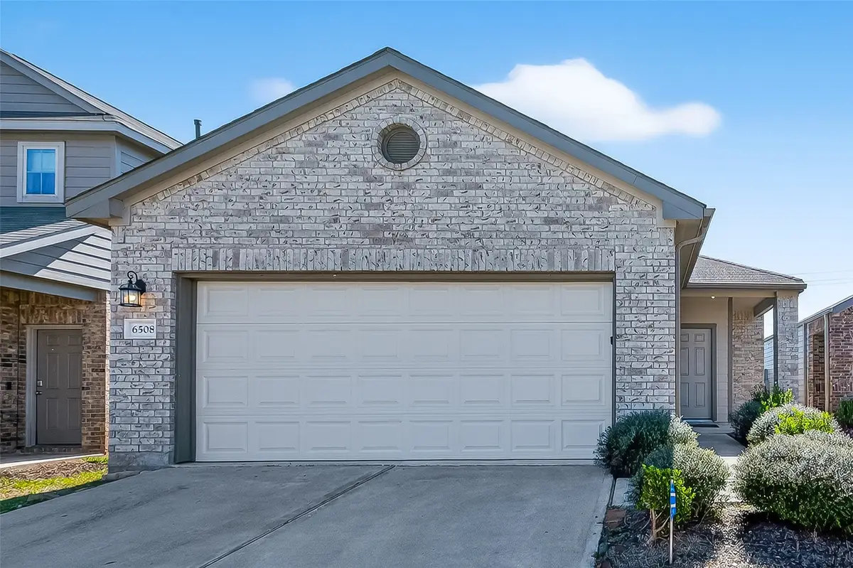 6508 Macroom Meadows Lane, Houston, TX 77048 - #1