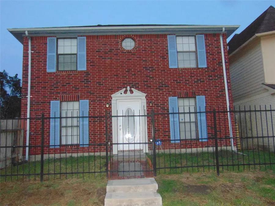 8603 Rustling Lvs Drive, Houston, TX 77083 - Image #2