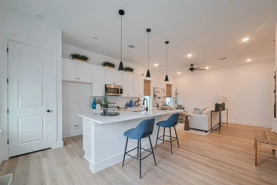 9435 Pembrook #A/B, Houston, TX 77003 - #2
