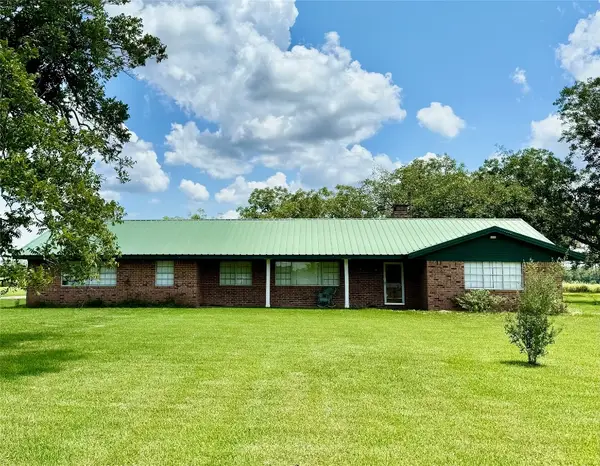 9264 Fm-1728, Boling, TX 77420