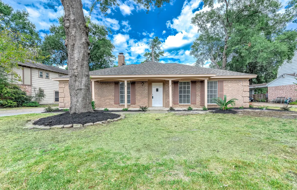 510 Shenandoah Drive, Shenandoah, TX 77381 - #1