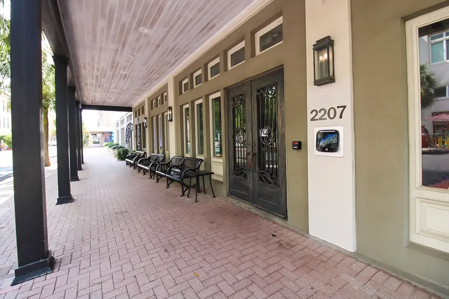 2207 Postoffice Street #208, Galveston, TX 77550 - Image #2
