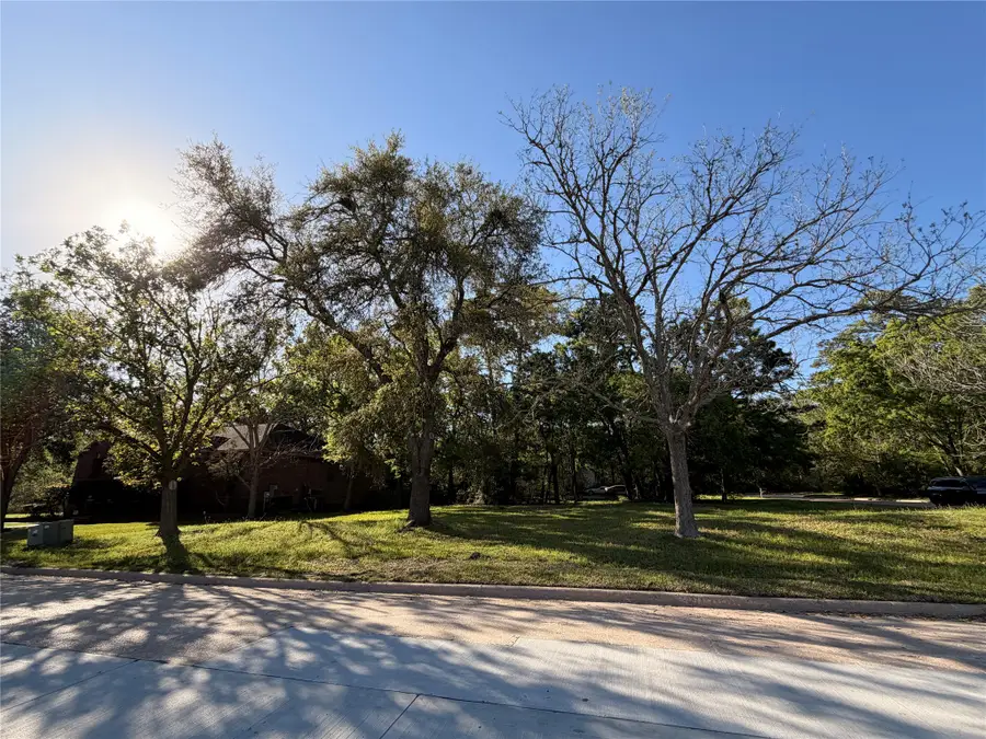 508 Independence Drive, Friendswood, TX 77546 - #3