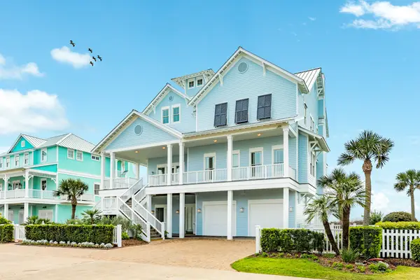 11507 Beachside, Galveston, TX 77554
