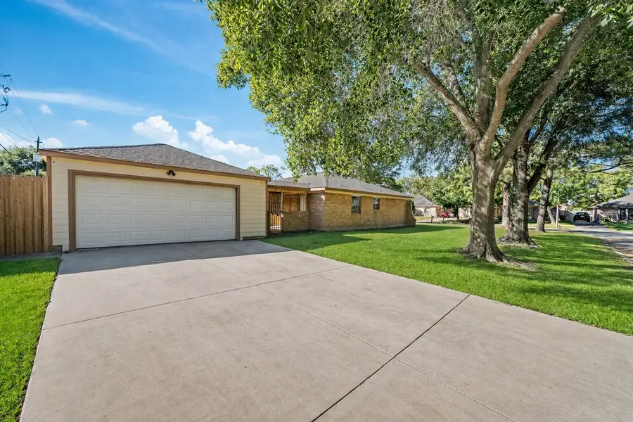 11503 High Star Drive, Houston, TX 77072 - #2