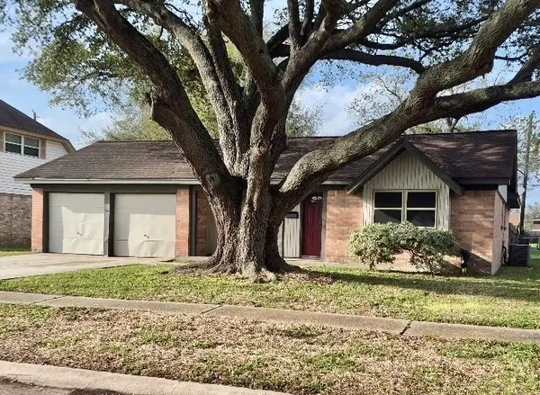 4805 Crepe Myrtle Lane, Pasadena, TX 77505